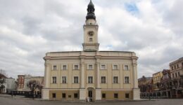 Leszno_Town_hall_2022